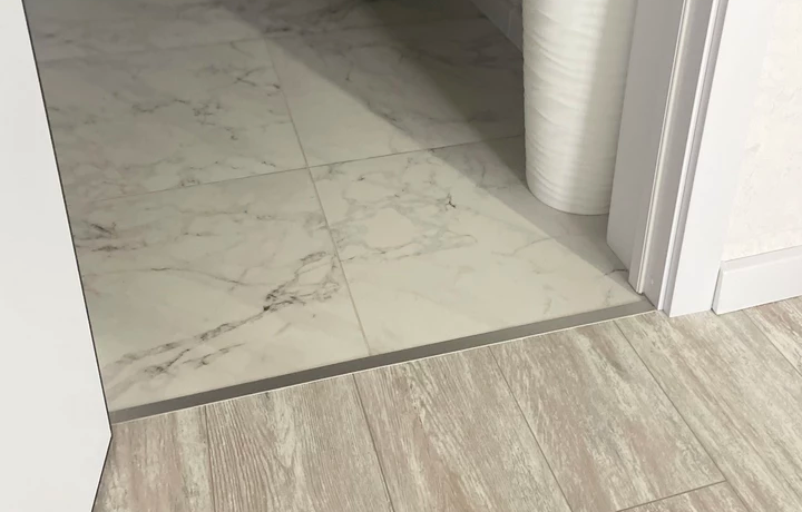 Порог одноуровневый ПС 09.2700.282 Дуб светлый