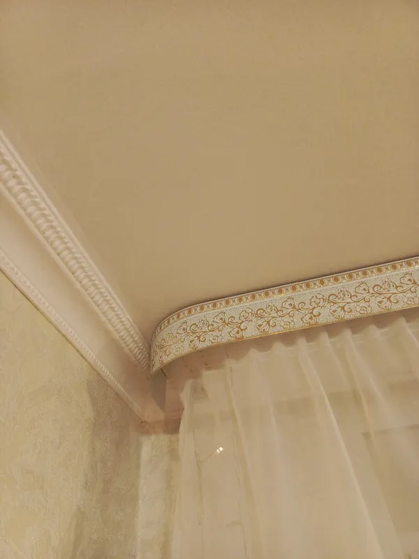 Планка ПВХ Кружево МАГЕЛЛАН 7см 25м Серебро/Белый. Цена за 1 метр