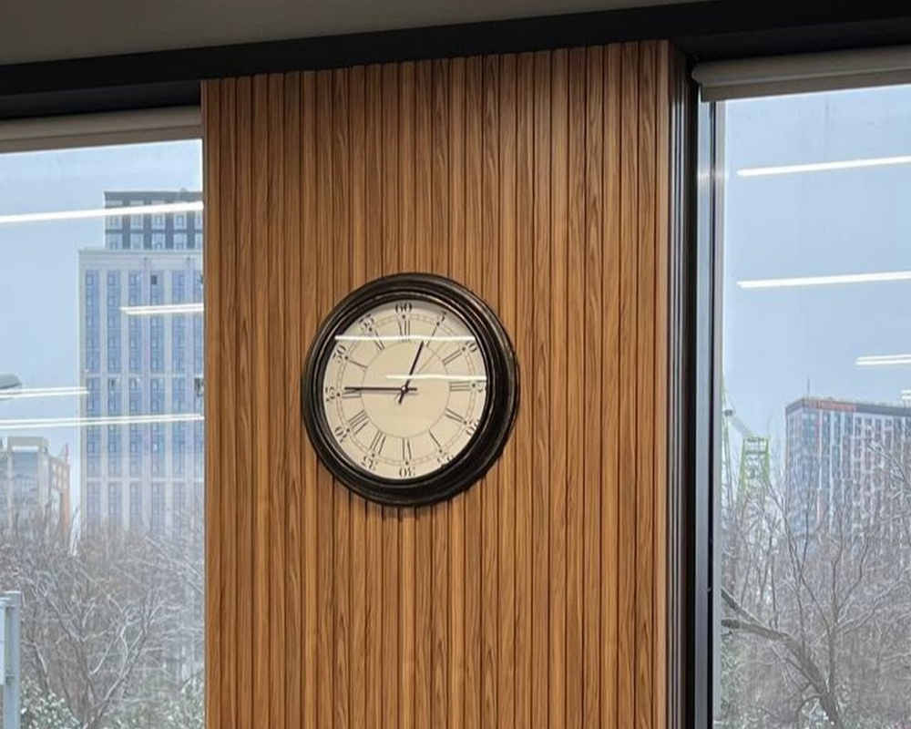 Панель МДФ ACUPAN 61.08.122505.94 зубья 12х122х2760 мм Эльм коричневый