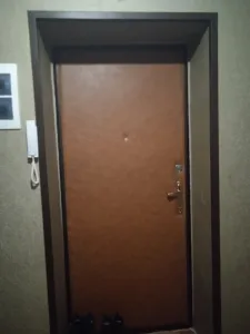 Угол ПВХ ИДЕАЛ 20*20 2,7м 302 Венге Черный