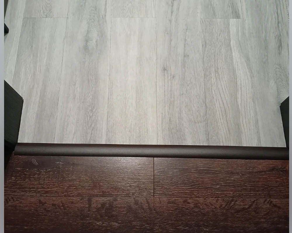 Порог одноуровневый ПС 04-3.1800.15 Черный