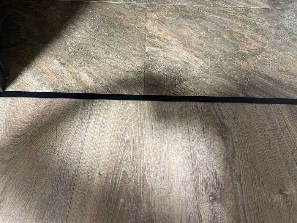 Профиль Т-образный Волшебная палочка MSLS 10.2700.SL08 Камень черный