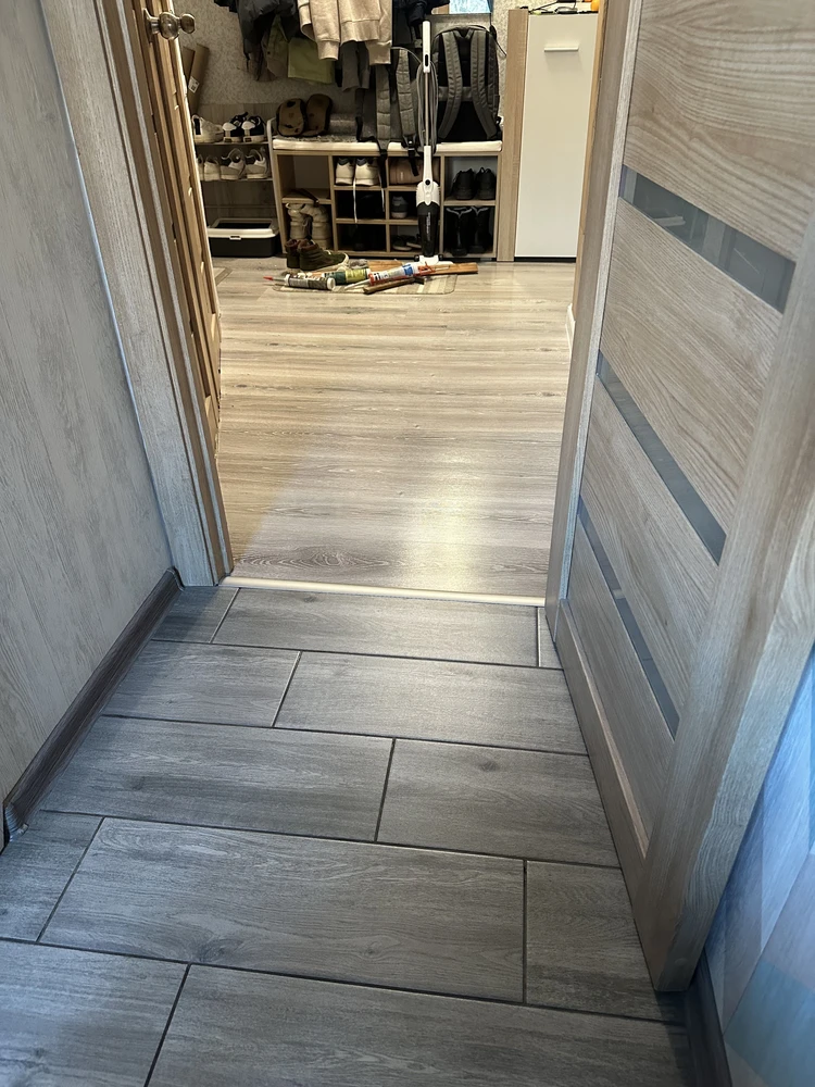 Порог разноуровневый ПР 06.1800.106 Ясень белый