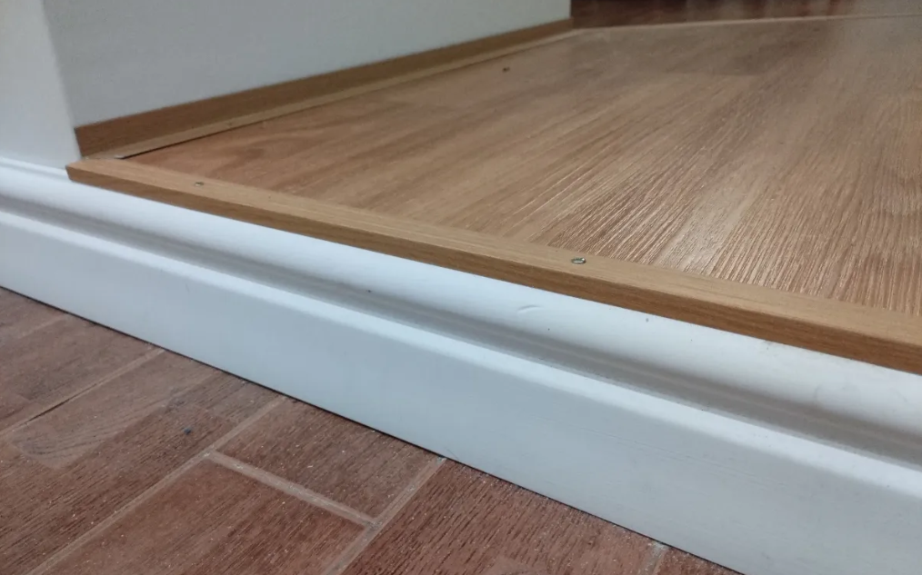 Порог угловой ПУ 01.900.076 Бамбук