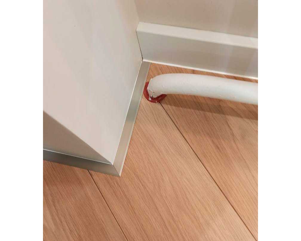 Микроплинтус MSAPL 01.2700.042L Шампань люкс