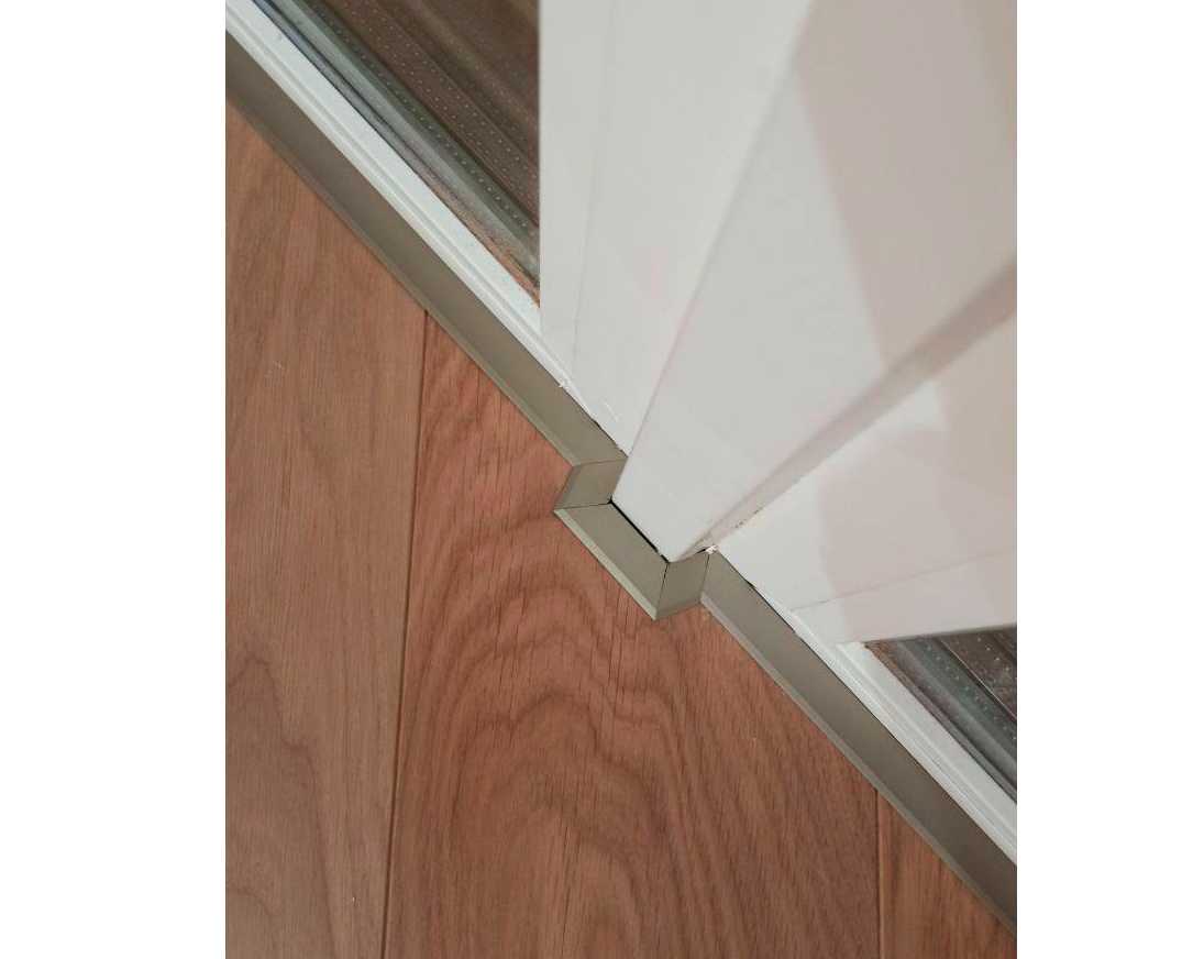 Антиплинтус Апл 01.2700.042л. Шампань