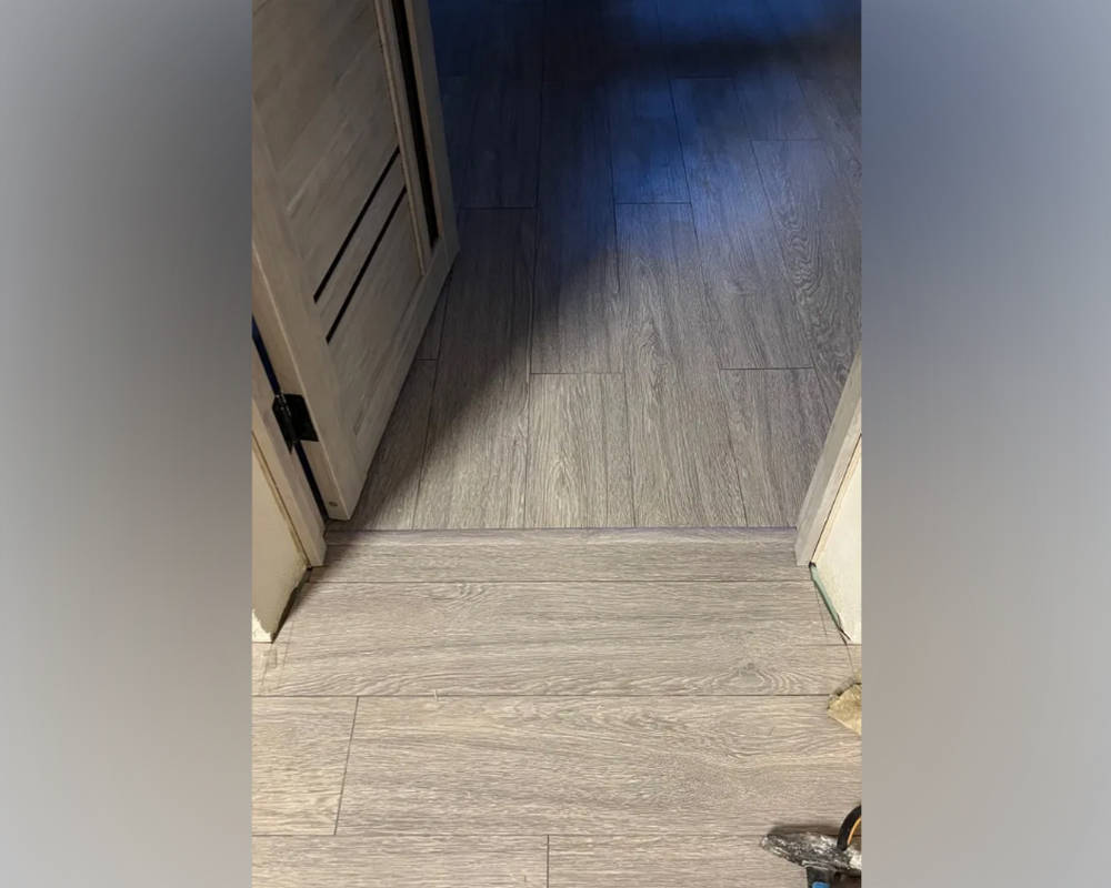 Порог одноуровневый ПС 04-3.2700.059 2,7 м Бетон скай