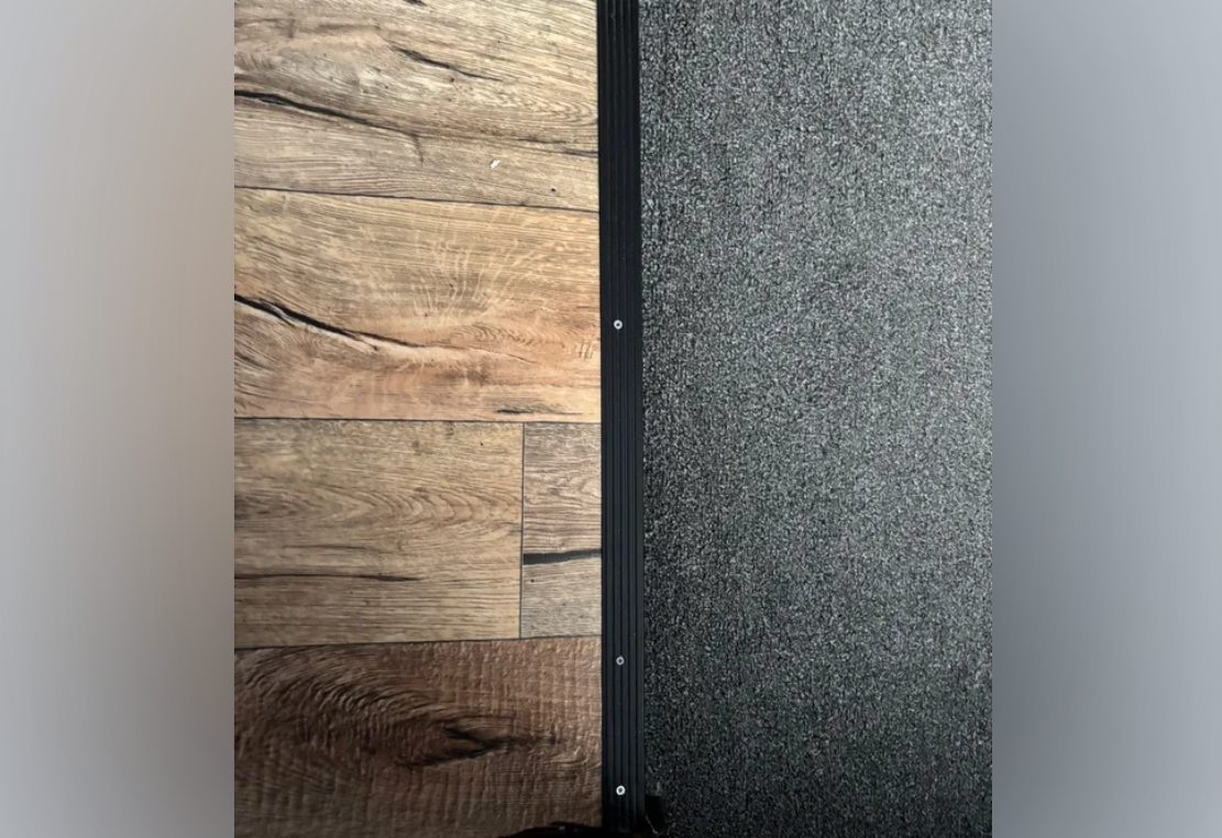 Порог угловой ПУ 04.2700.283 Бук