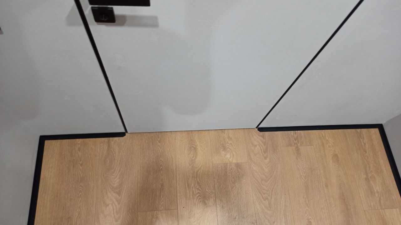 Микроплинтус MSAPL 02.2700.15 Черный