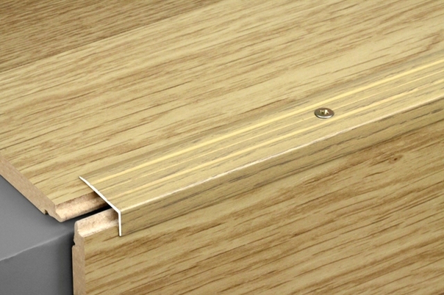 Порог угловой ПУ 01.900.095 Дуб венге