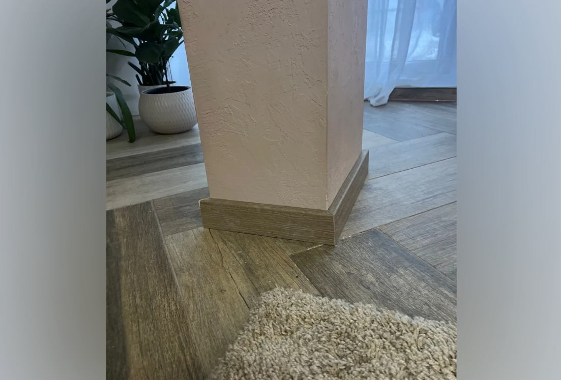 Плинтус ПВХ Рико Концепт 80мм 2,2м. 80002