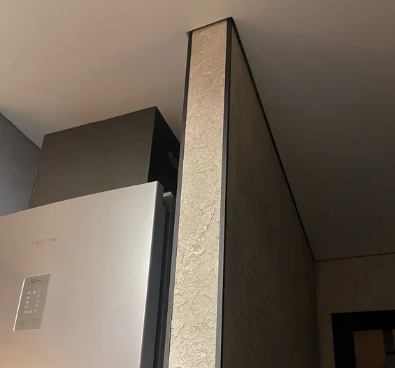 Профиль угловой Волшебная палочка Expert MSUPE 05-27.2700.15 20*10мм 2,7м Черный